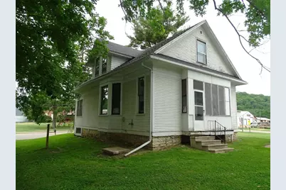 105 Maple Avenue, Plum City, WI 54761 - Photo 4