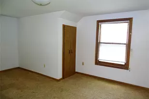 105 Maple Ave, Plum City, WI 54761 - Photo 24