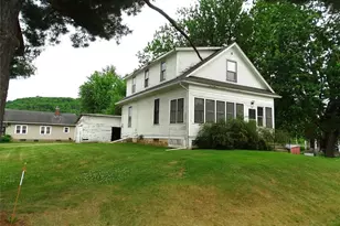 105 Maple Ave, Plum City, WI 54761 - Photo 2