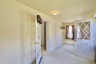 248 E Washington Ave, Fall Creek, WI 54742 - Photo 6