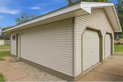 23 E Schneider Street, Rice Lake, WI 54868 - Photo 2