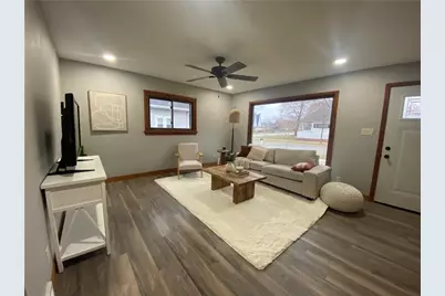 544 Fall Street, Eau Claire, WI 54703 - Photo 6