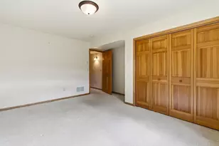 4293 Mill Ridge Cir, Eau Claire, WI 54703 - Photo 16