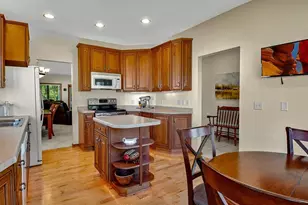4244 Mill Ridge Cir, Eau Claire, WI 54703 - Photo 16