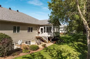 4244 Mill Ridge Cir, Eau Claire, WI 54703 - Photo 4