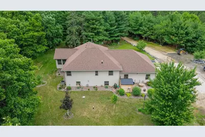 10231 Pine Rd, Fall Creek, WI 54742 - Photo 32