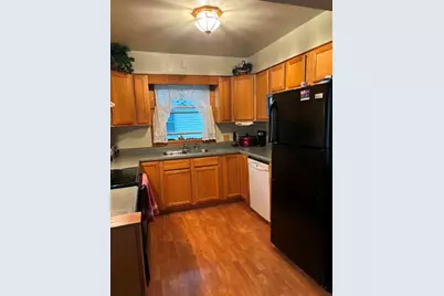 215 W Lexington Boulevard, Eau Claire, WI 54701 - Photo 4