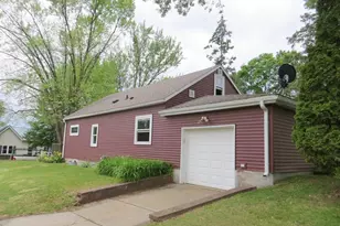 255 E 2nd Ave, Stanley, WI 54768 - Photo 6