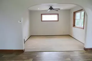 255 E 2nd Ave, Stanley, WI 54768 - Photo 16