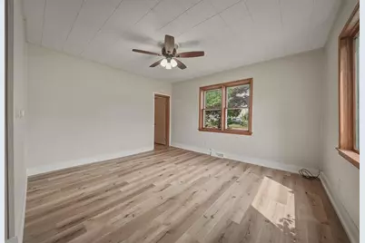 103 S 11th Street, Black River Falls, WI 54615 - Photo 6