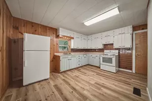 103 S 11th St, Black River Falls, WI 54615 - Photo 2