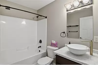 2645 Sessions Street, Eau Claire, WI 54701 - Photo 20