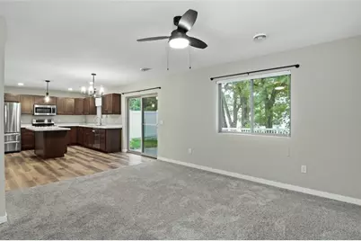 2645 Sessions Street, Eau Claire, WI 54701 - Photo 4