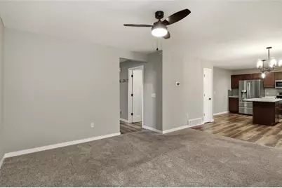 2645 Sessions Street, Eau Claire, WI 54701 - Photo 6
