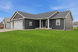 1829 Tucker Trl, Eau Claire, WI 54701 - Photo 46