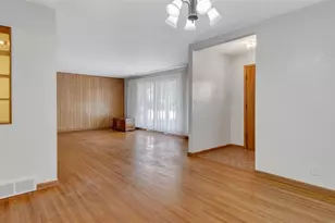 530 E Taft St, Blair, WI 54616 - Photo 8