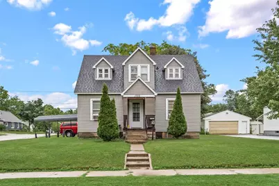 1702 Altoona Avenue, Eau Claire, WI 54701 - Photo 1