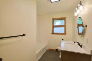1602 South St, Eau Claire, WI 54701 - Photo 18