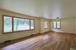 1602 South St, Eau Claire, WI 54701 - Photo 10