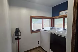 319 E Main St, Sparta, WI 54656 - Photo 22