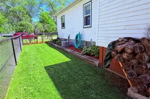 1220 Barron St, Eau Claire, WI 54703 - Photo 8
