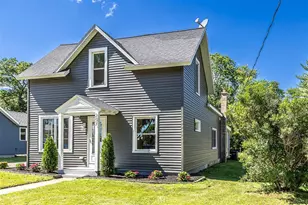 257 W Madison St, Black River Falls, WI 54615 - Photo 2