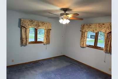2935 Bobbie Street, Eau Claire, WI 54703 - Photo 12