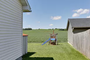 203 Hart St, Melrose, WI 54642 - Photo 4