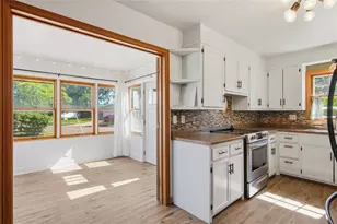 228 E Polk Ave, Eau Claire, WI 54701 - Photo 10