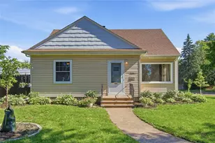 228 E Polk Ave, Eau Claire, WI 54701 - Photo 2