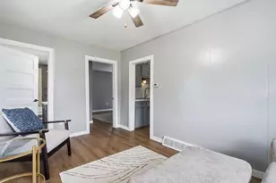 215 S Gillespie Ave, Arcadia, WI 54612 - Photo 4