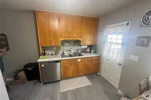 1914 Hopkins Ave, Eau Claire, WI 54701 - Photo 6
