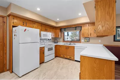 1205 Webster Avenue, Eau Claire, WI 54701 - Photo 14