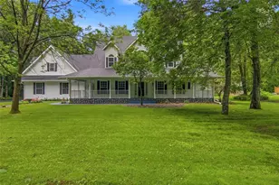 5640 Wild Rose Ln, Eau Claire, WI 54701 - Photo 4