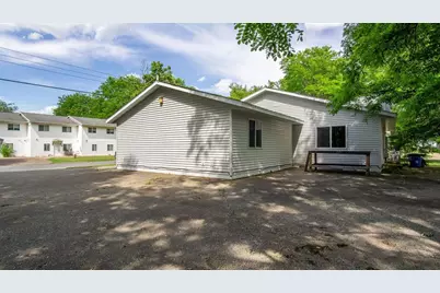 1603 6th Street #A &amp; B, Menomonie, WI 54751 - Photo 4