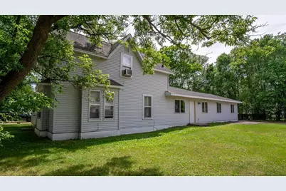 1603 6th Street #A &amp; B, Menomonie, WI 54751 - Photo 2