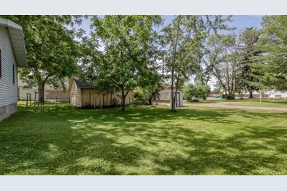 208 S 7th Street, Cornell, WI 54732 - Photo 4