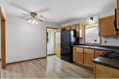 3140 W Folsom Street, Eau Claire, WI 54703 - Photo 10