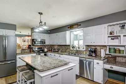 3622 Golf Road, Eau Claire, WI 54701 - Photo 4