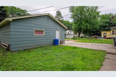 509 Grove Street #1-2, Chippewa Falls, WI 54729 - Photo 6