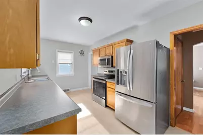 1703 Lyndale Avenue, Eau Claire, WI 54701 - Photo 6