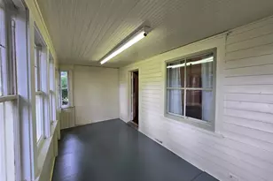 914 6th Ave, Menomonie, WI 54751 - Photo 6