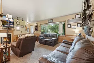 11833 16th Ave, Chippewa Falls, WI 54729 - Photo 4