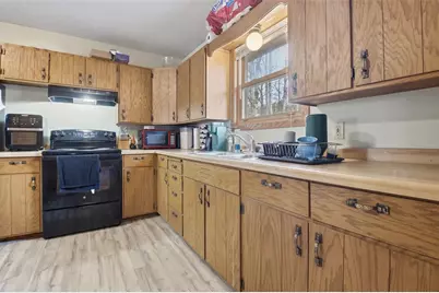 916-918 Michigan Street #1 &amp; 2, Spooner, WI 54801 - Photo 10