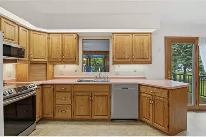 1008 W Cedar Street, Chippewa Falls, WI 54729 - Photo 12