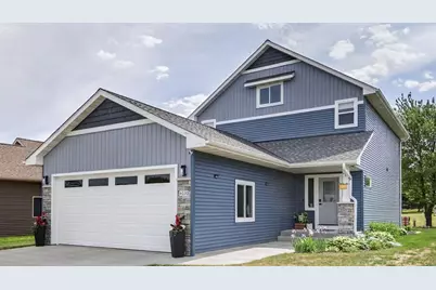 4020 John Hart Place, Eau Claire, WI 54703 - Photo 2