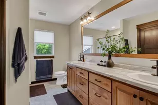 4020 John Hart Pl, Eau Claire, WI 54703 - Photo 22