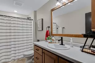4020 John Hart Pl, Eau Claire, WI 54703 - Photo 28