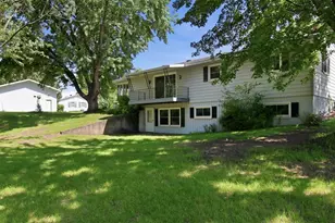 1544 Howard Ave, Eau Claire, WI 54703 - Photo 2