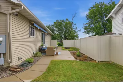2508 State Street, Eau Claire, WI 54701 - Photo 6